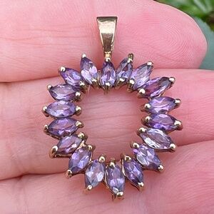 VINTAGE 10K YELLOW GOLD LARGE PUPLE LILAC AMETHYST HEART PENDANT NECKLACE